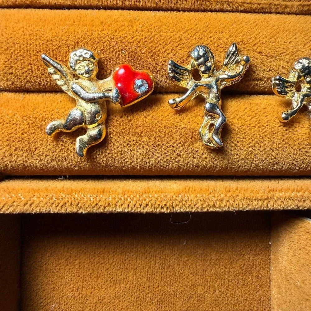 Vintage Gold Tone Cherub Angel‎ Pin Set Red Enamel Heart Rhinestone 5 Piece Lot